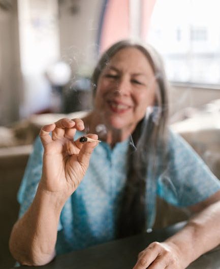 Купить семена конопли онлайн: преимущества и особенности выбора